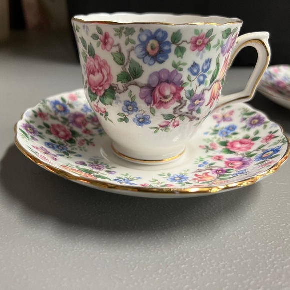 Stafforshire Fine Bone China - Picture 1 of 7